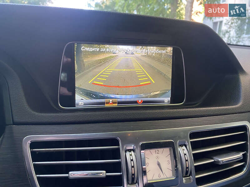 Седан Mercedes-Benz E-Class 2015 в Івано-Франківську