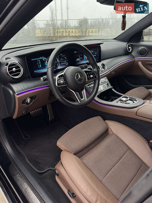 Седан Mercedes-Benz E-Class 2019 в Києві