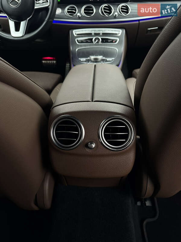 Седан Mercedes-Benz E-Class 2019 в Києві