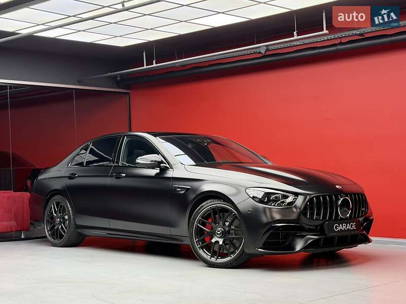 Седан Mercedes-Benz E-Class 2021 в Києві