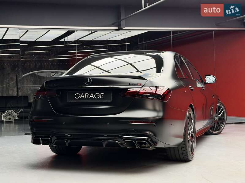 Седан Mercedes-Benz E-Class 2021 в Києві