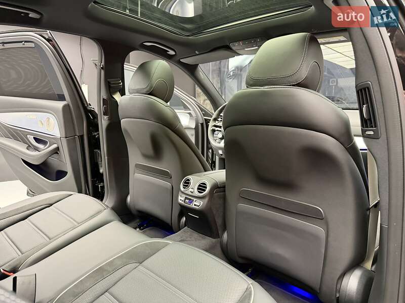 Седан Mercedes-Benz E-Class 2021 в Києві