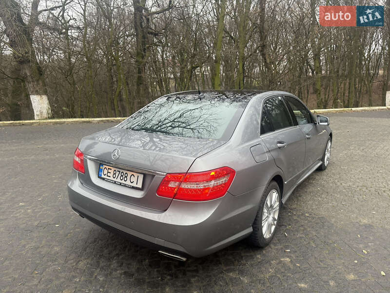 Седан Mercedes-Benz E-Class 2009 в Чернівцях