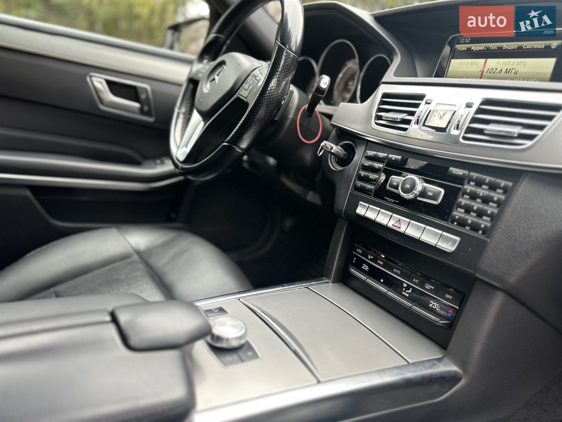 2013 Mercedes-Benz E-klasse - мініатюра 16