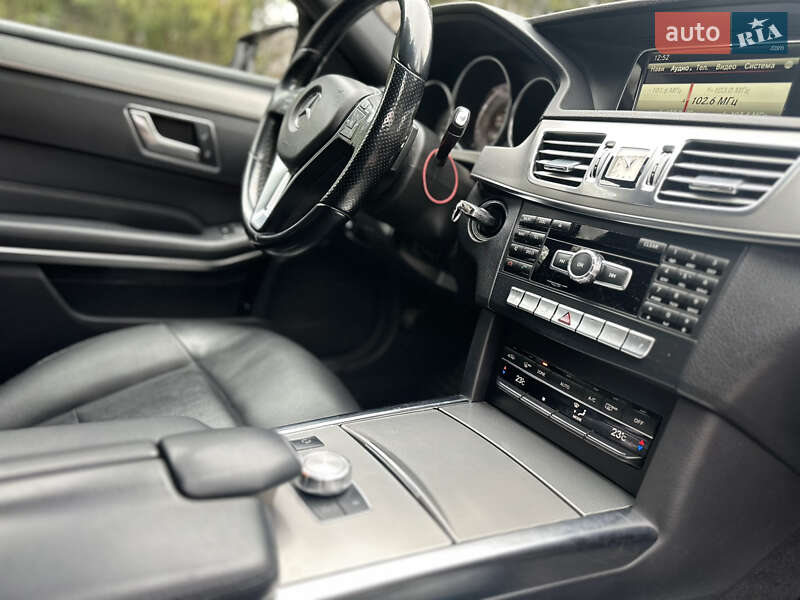 Универсал Mercedes-Benz E-Class 2013 в Ивано-Франковске