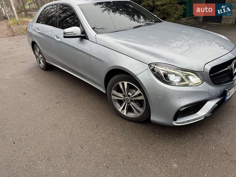 Седан Mercedes-Benz E-Class 2014 в Немишаево