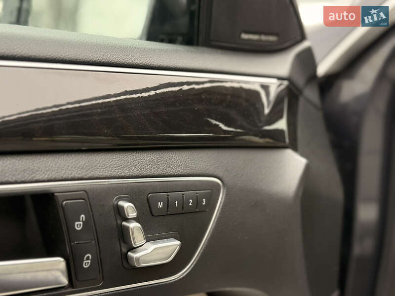 Седан Mercedes-Benz E-Class 2013 в Києві фото 6 Седан Mercedes-Benz E-Class 2013 в Києві