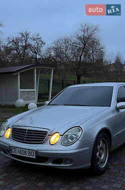 Седан Mercedes-Benz E-Class 2002 в Городенке