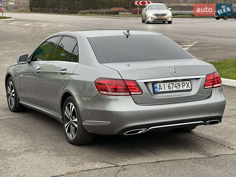 Седан Mercedes-Benz E-Class 2014 в Бучі