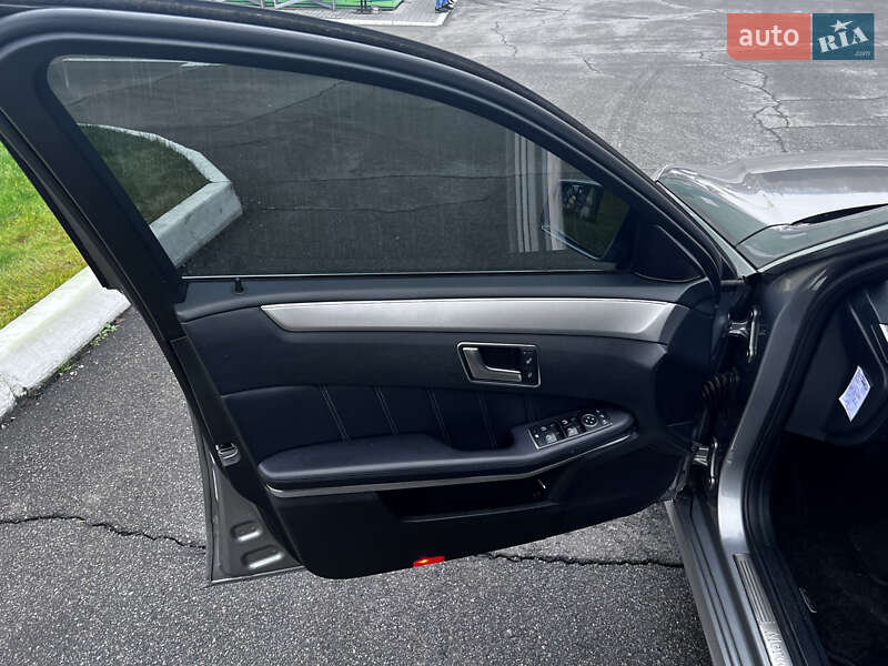 Седан Mercedes-Benz E-Class 2014 в Бучі