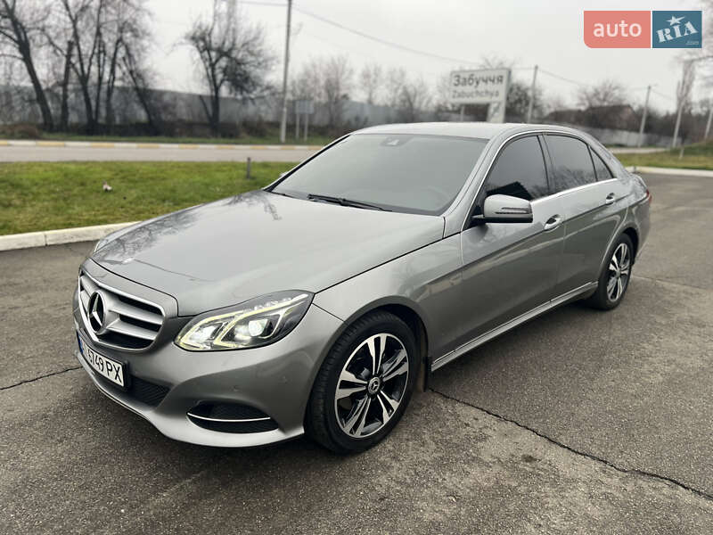 Седан Mercedes-Benz E-Class 2014 в Бучі