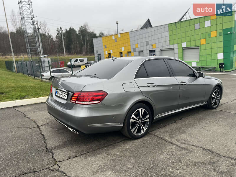 Седан Mercedes-Benz E-Class 2014 в Бучі