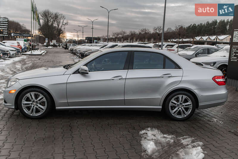 Седан Mercedes-Benz E-Class 2009 в Львове