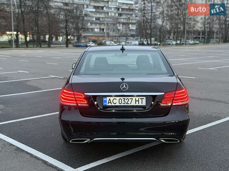 Седан Mercedes-Benz E-Class 2013 в Киеве