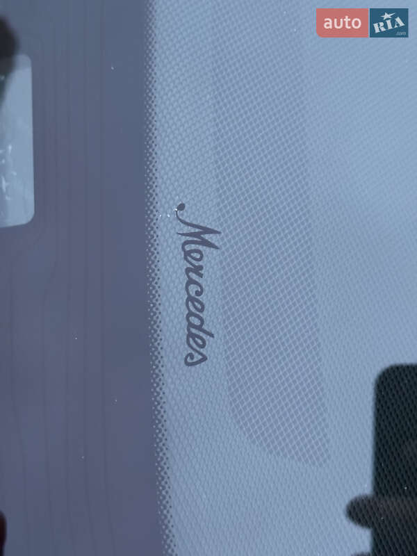 Седан Mercedes-Benz E-Class 2013 в Киеве