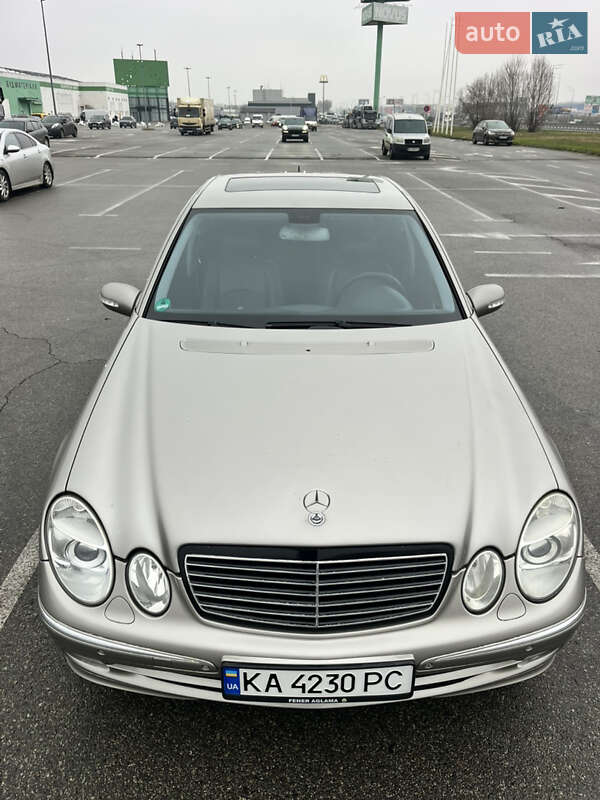 Седан Mercedes-Benz E-Class 2003 в Киеве фото 5 Седан Mercedes-Benz E-Class 2003 в Киеве