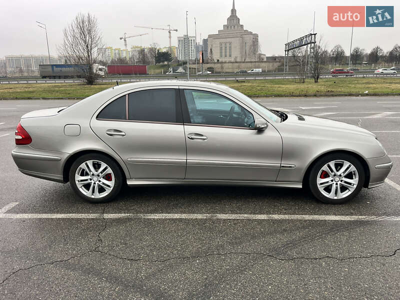 Седан Mercedes-Benz E-Class 2003 в Киеве фото 7 Седан Mercedes-Benz E-Class 2003 в Киеве