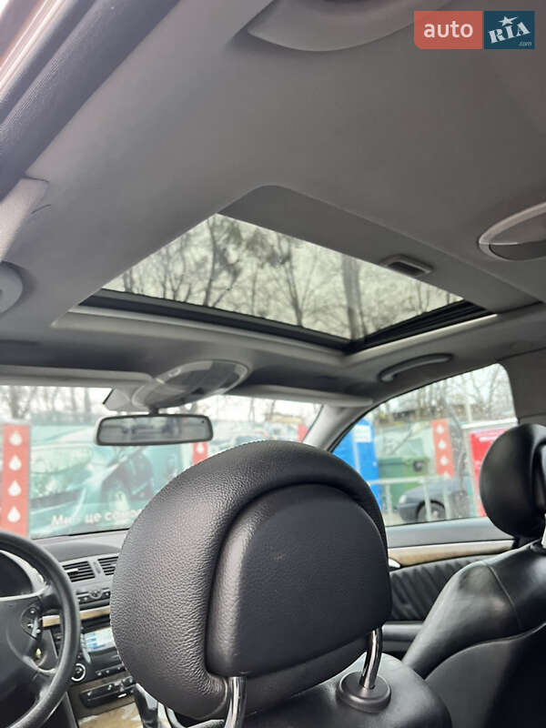 Седан Mercedes-Benz E-Class 2003 в Киеве фото 21 Седан Mercedes-Benz E-Class 2003 в Киеве
