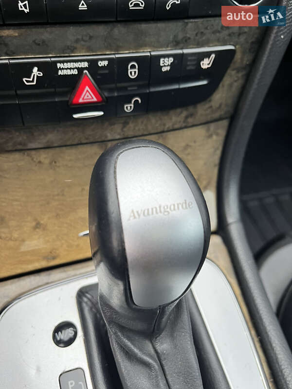 Седан Mercedes-Benz E-Class 2003 в Киеве фото 27 Седан Mercedes-Benz E-Class 2003 в Киеве