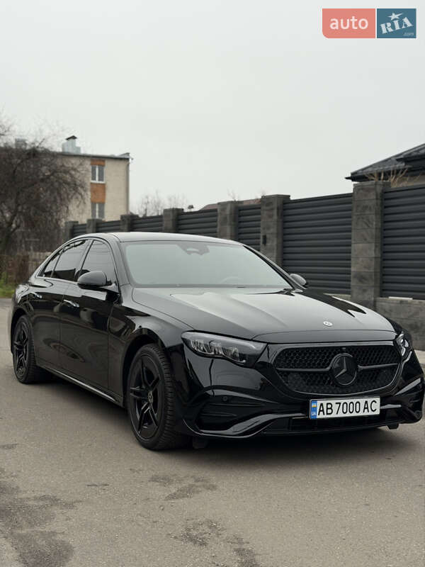 Mercedes-Benz E-Class 2024