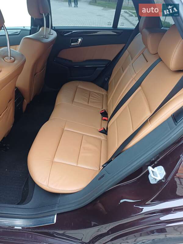 Универсал Mercedes-Benz E-Class 2010 в Чорткове фото 12 Универсал Mercedes-Benz E-Class 2010 в Чорткове