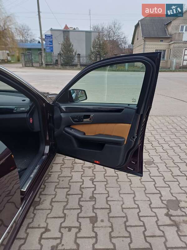 Универсал Mercedes-Benz E-Class 2010 в Чорткове фото 14 Универсал Mercedes-Benz E-Class 2010 в Чорткове