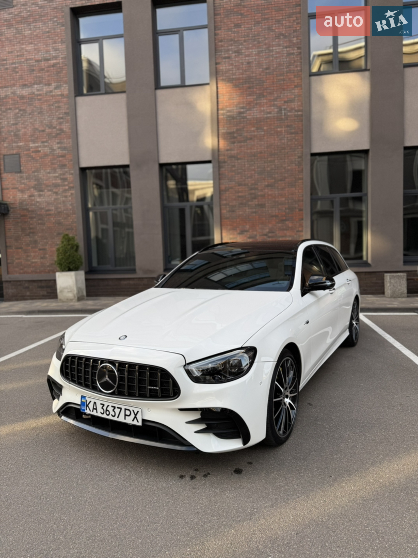 2016 Mercedes-Benz E-klasse - мініатюра 3