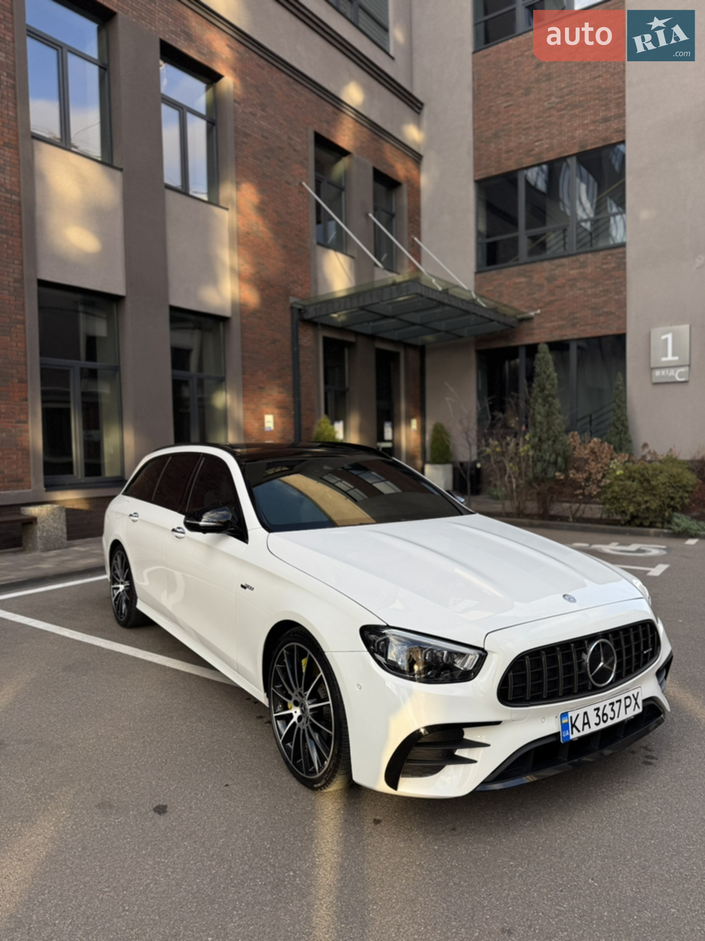 2016 Mercedes-Benz E-klasse - мініатюра 2