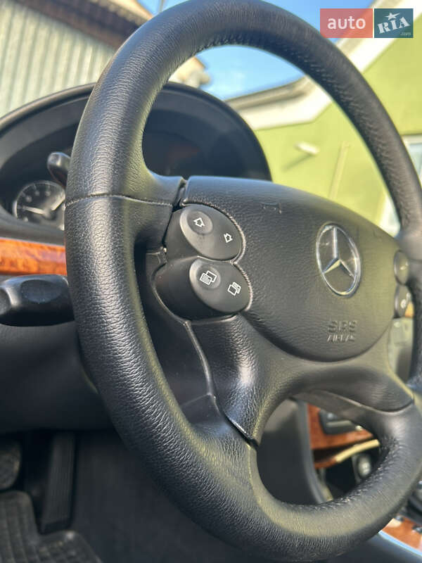 Седан Mercedes-Benz E-Class 2008 в Ужгороді