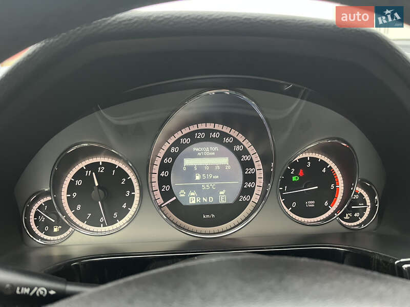 Седан Mercedes-Benz E-Class 2011 в Киеве фото 17 Седан Mercedes-Benz E-Class 2011 в Киеве