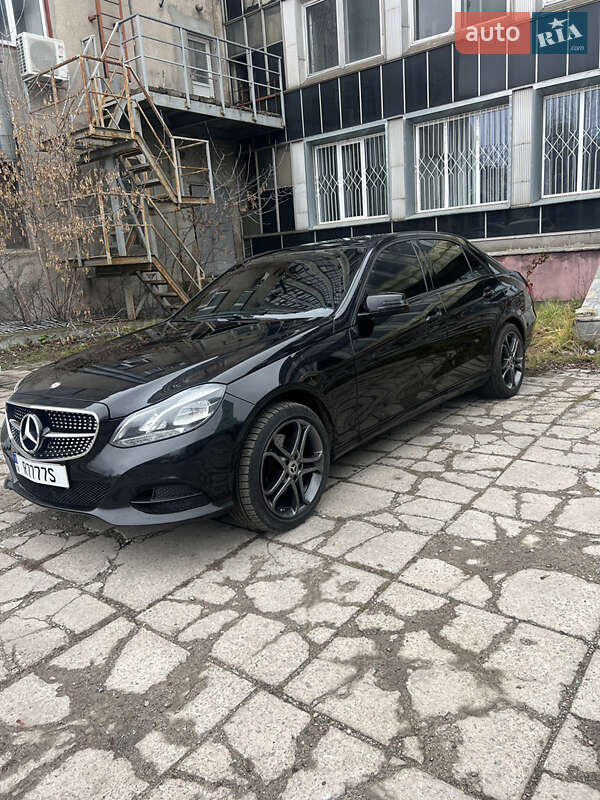 Седан Mercedes-Benz E-Class 2015 в Харькове фото 2 Седан Mercedes-Benz E-Class 2015 в Харькове