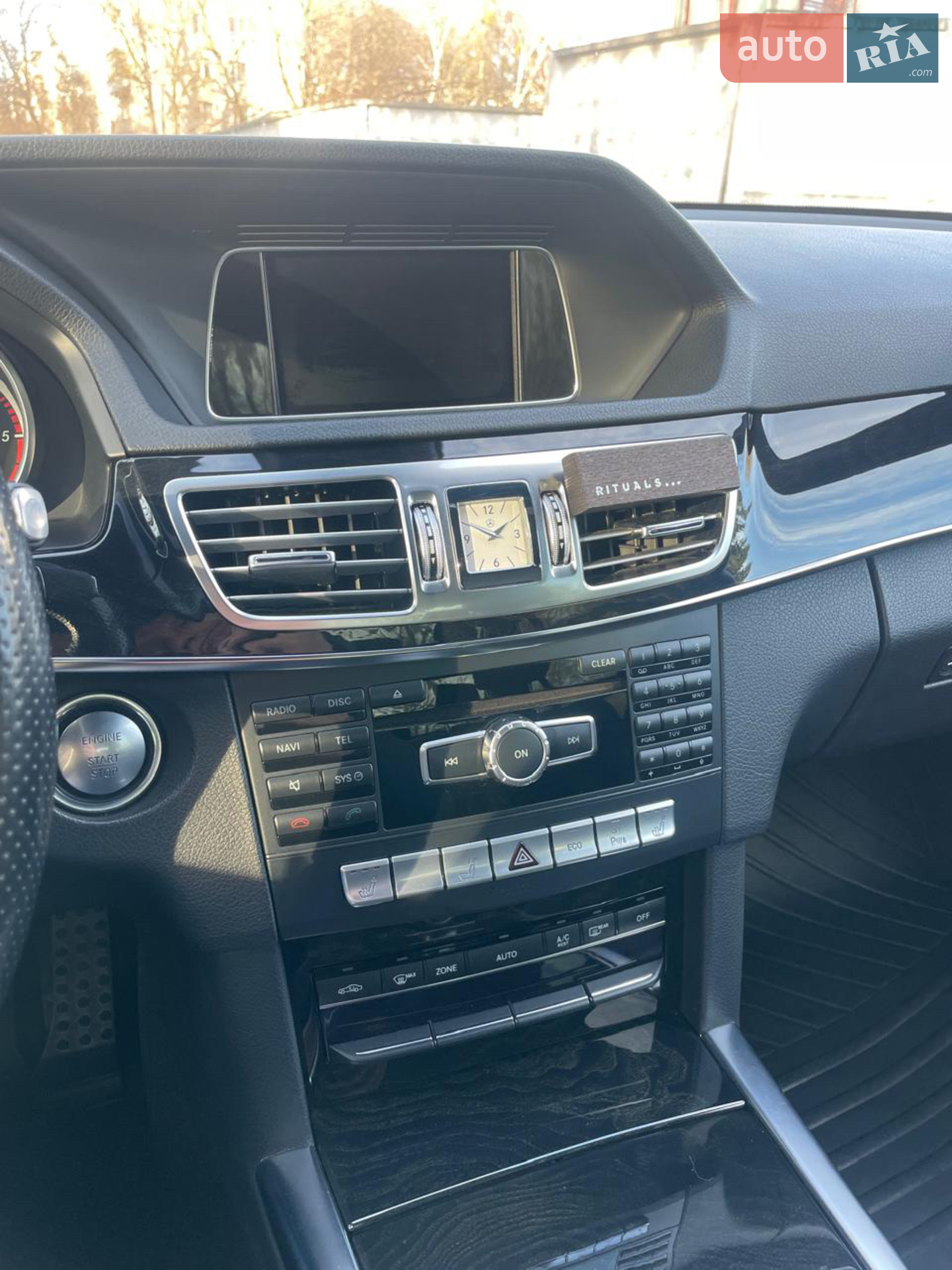 2013 Mercedes-Benz E-klasse - мініатюра 10