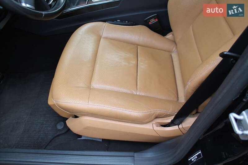 Седан Mercedes-Benz E-Class 2010 в Киверцах фото 10 Седан Mercedes-Benz E-Class 2010 в Киверцах