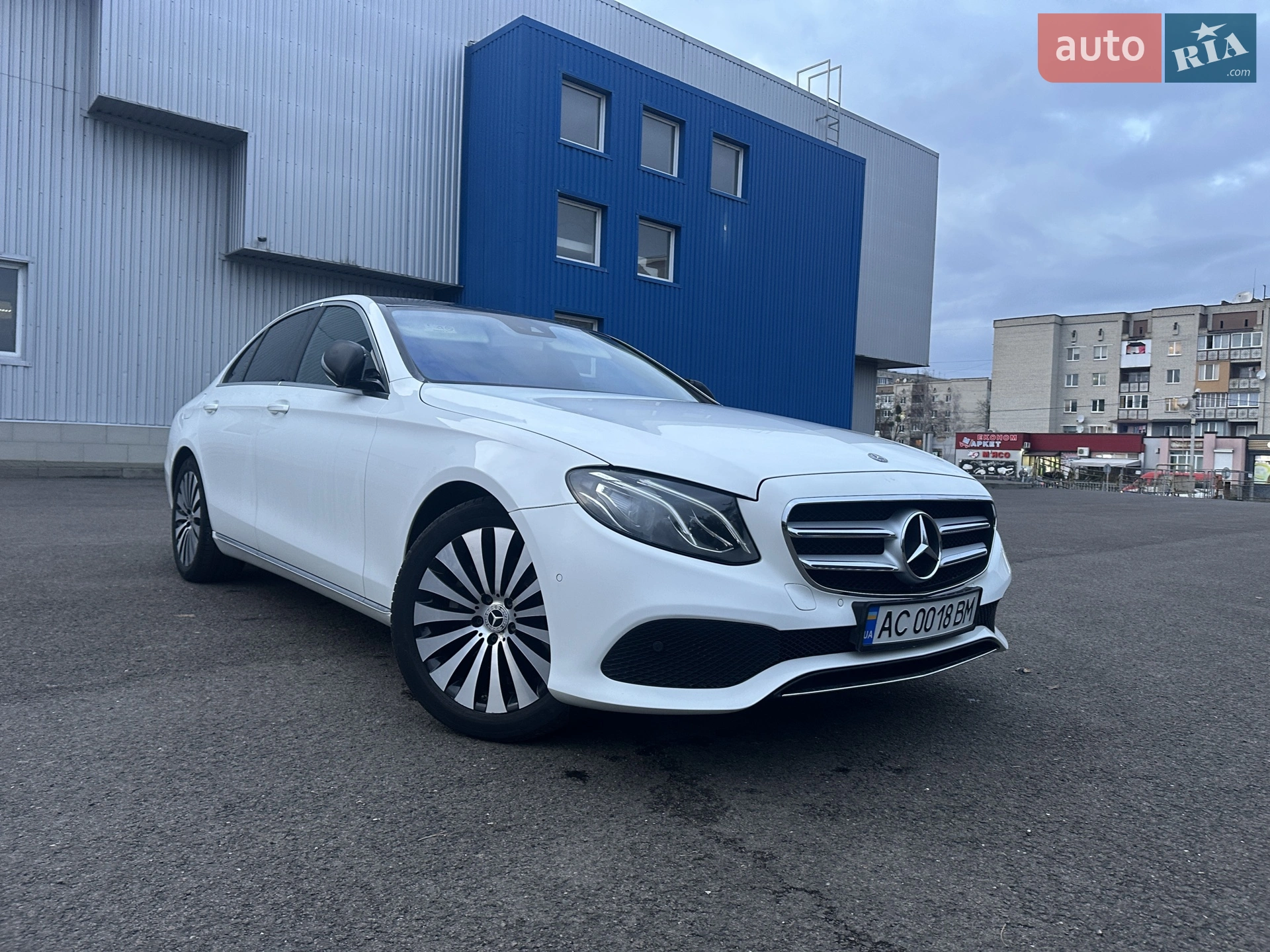2016 Mercedes-Benz E-klasse - мініатюра 3
