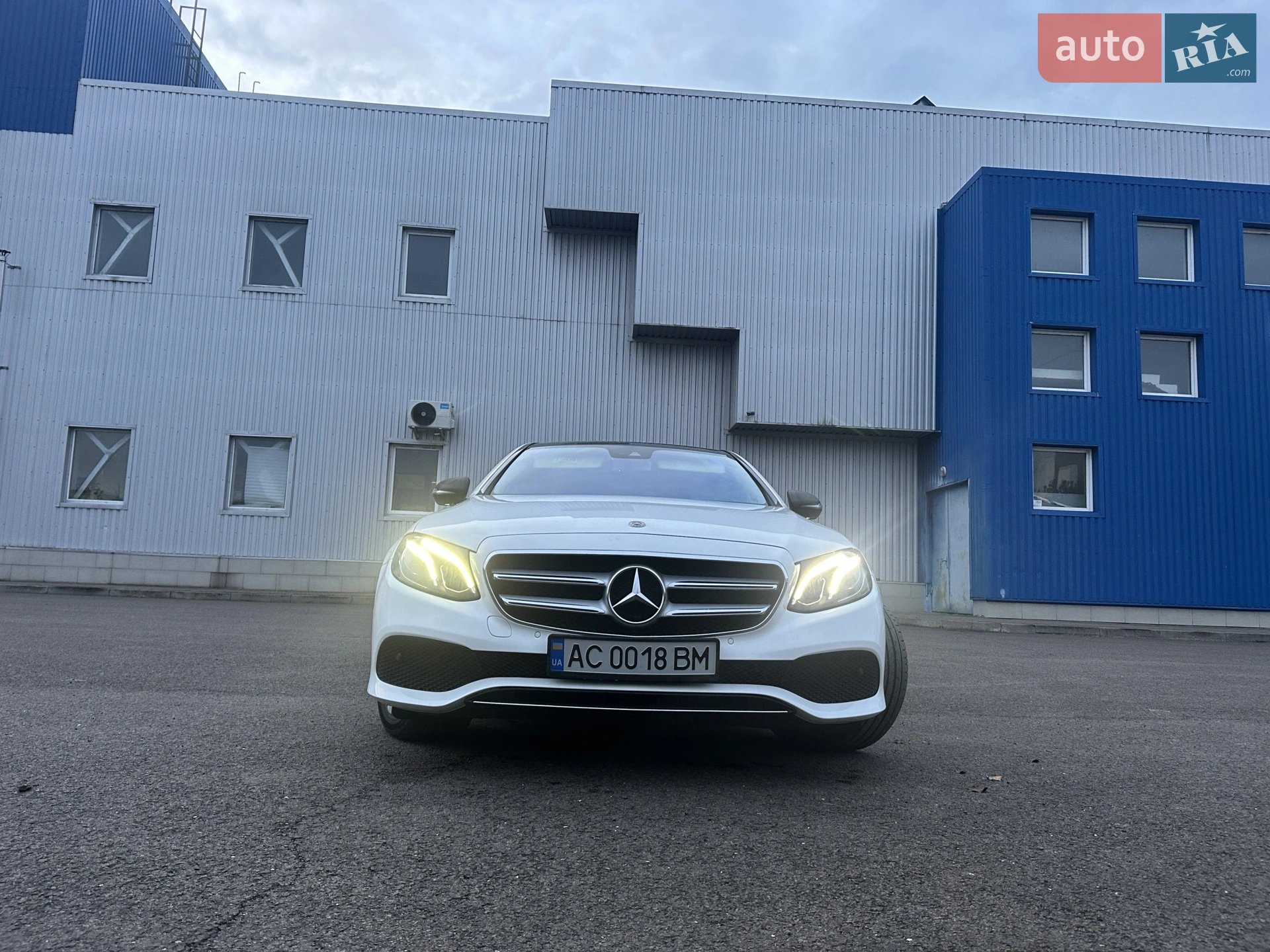 2016 Mercedes-Benz E-klasse - мініатюра 13