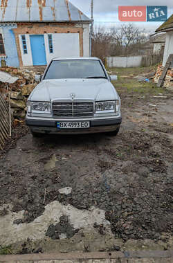 Седан Mercedes-Benz E-Class 1989 в Хмельницком