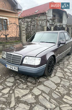 Седан Mercedes-Benz E-Class 1995 в Мукачево