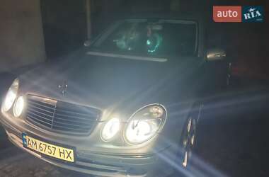 Седан Mercedes-Benz E-Class 2005 в Житомире
