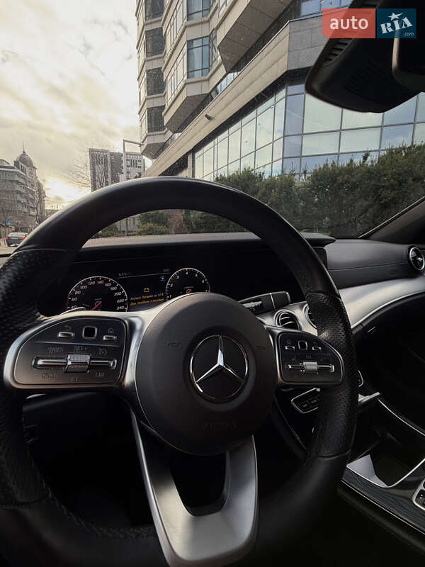Седан Mercedes-Benz E-Class 2019 в Києві фото 14 Седан Mercedes-Benz E-Class 2019 в Києві
