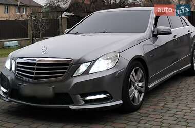 Седан Mercedes-Benz E-Class 2012 в Ивано-Франковске