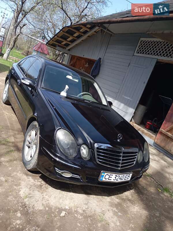 Mercedes-Benz E-Class 2004