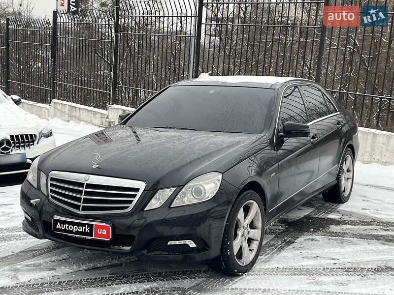 Mercedes-Benz E-Class 2009