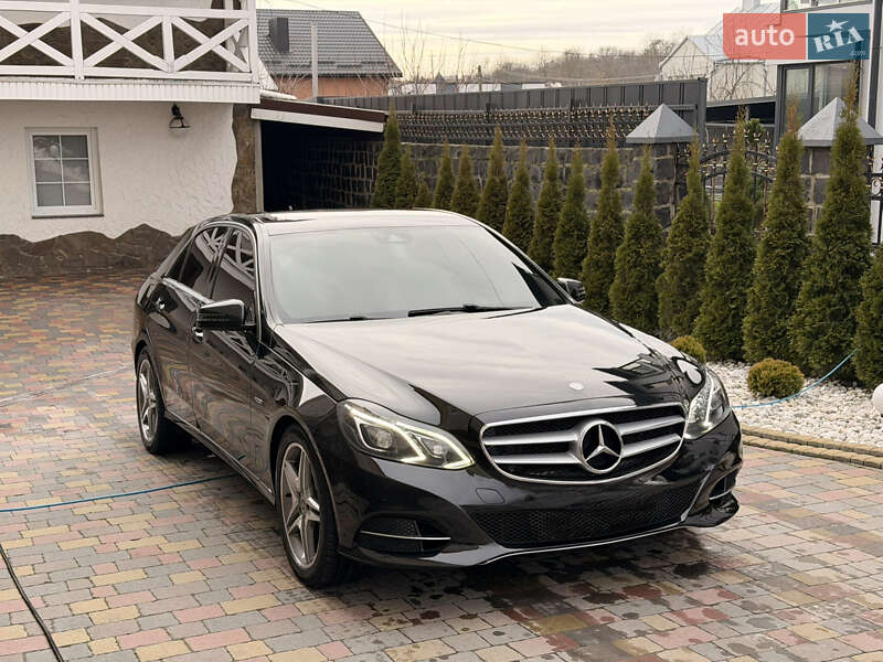 Седан Mercedes-Benz E-Class 2015 в Ровно фото 4 Седан Mercedes-Benz E-Class 2015 в Ровно