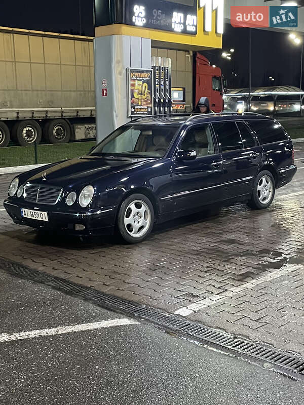 Mercedes-Benz E-Class 2002