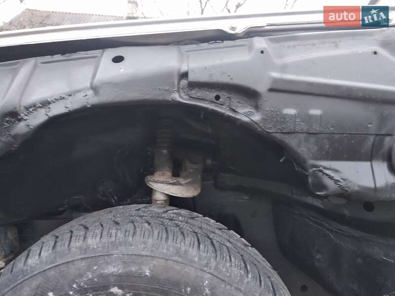 Седан Mercedes-Benz E-Class 1996 в Львові