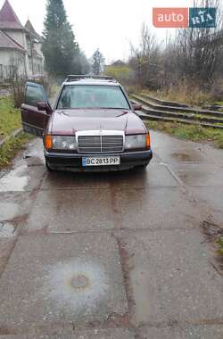Універсал Mercedes-Benz E-Class 1987 в Сваляві