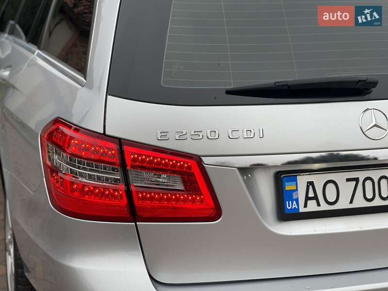 Универсал Mercedes-Benz E-Class 2012 в Ивано-Франковске