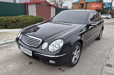 Седан Mercedes-Benz E-Class 2003 в Вараші
