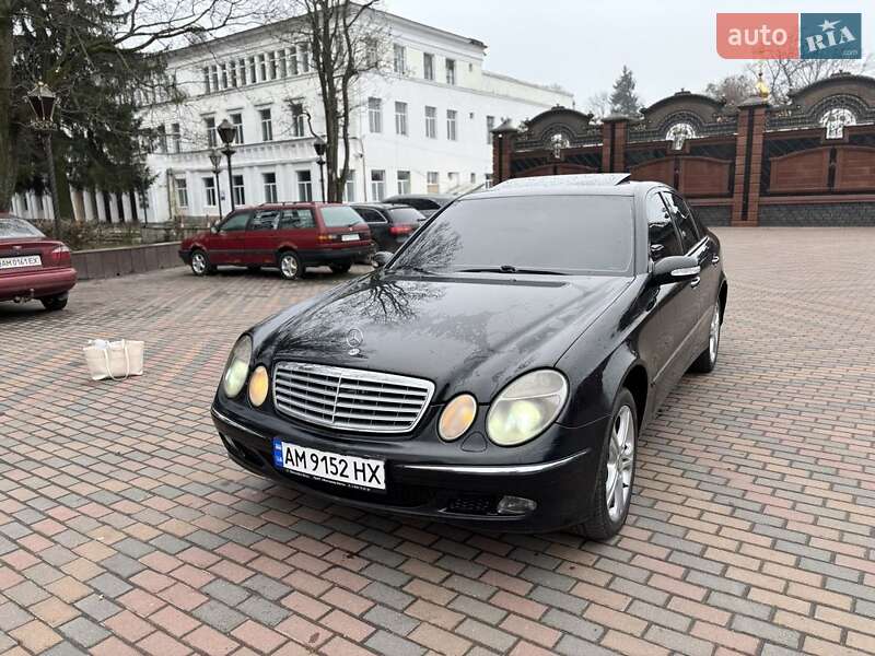 Mercedes-Benz E-Class 2003