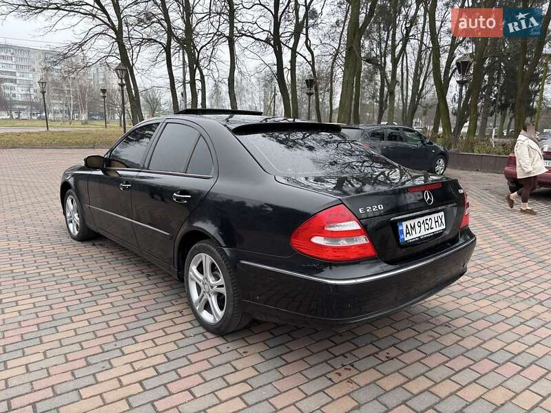 Седан Mercedes-Benz E-Class 2003 в Житомире фото 4 Седан Mercedes-Benz E-Class 2003 в Житомире